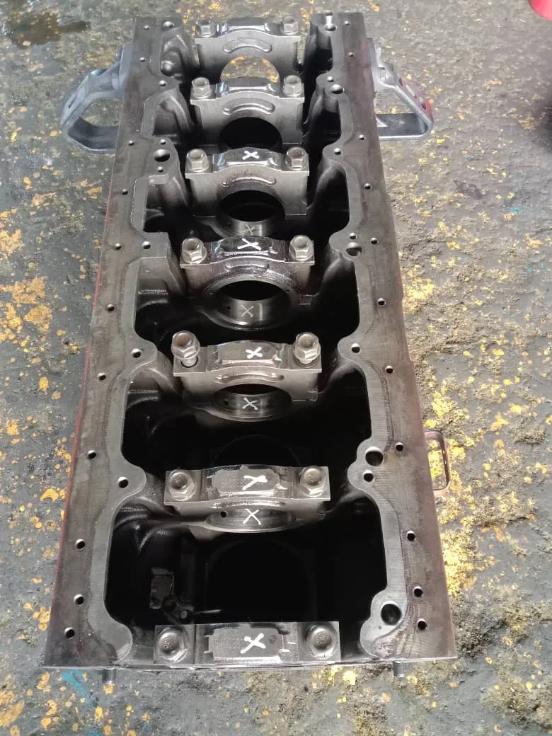 Engine block bearing caps repair