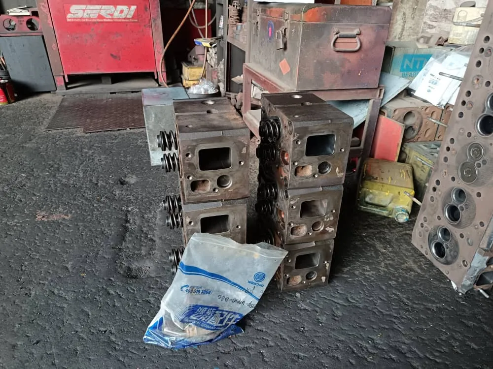 Engine cylinder head repair
