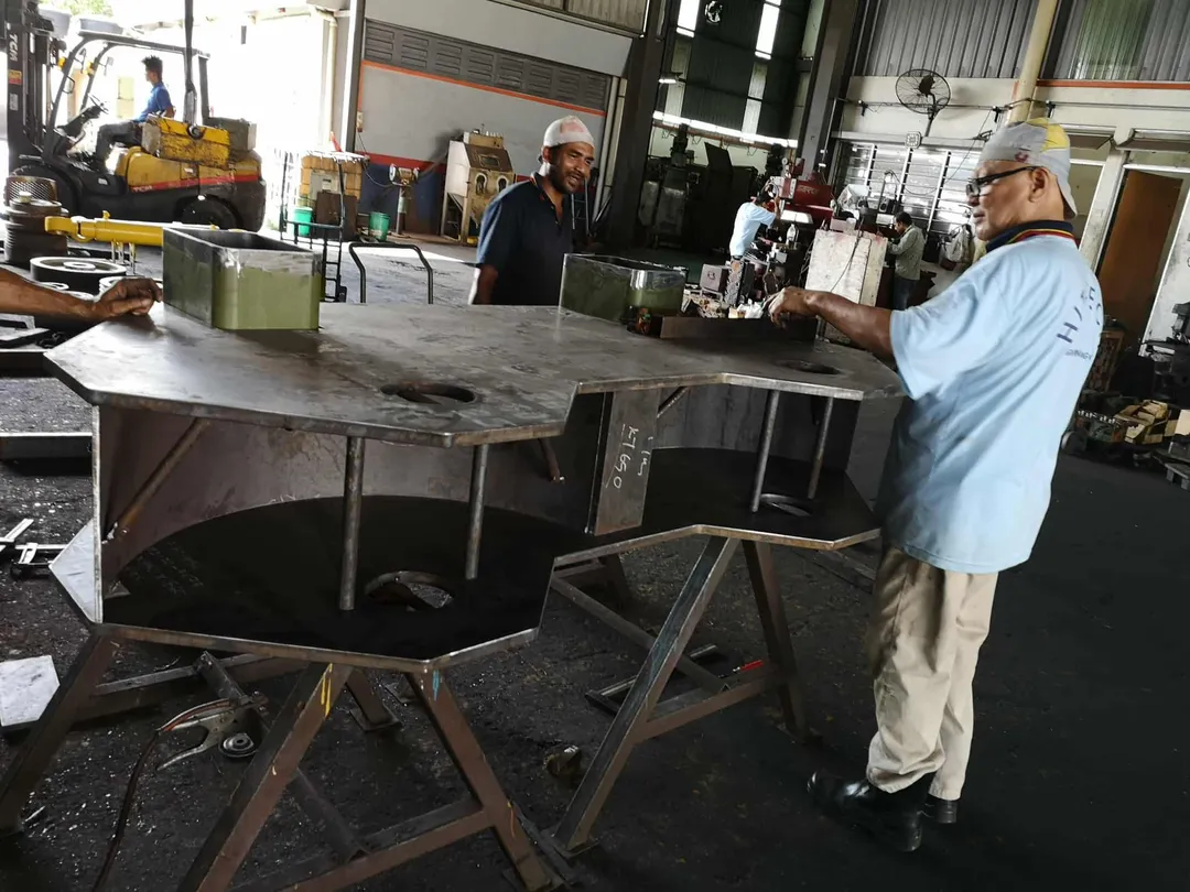 MPH Crane - Fabrication