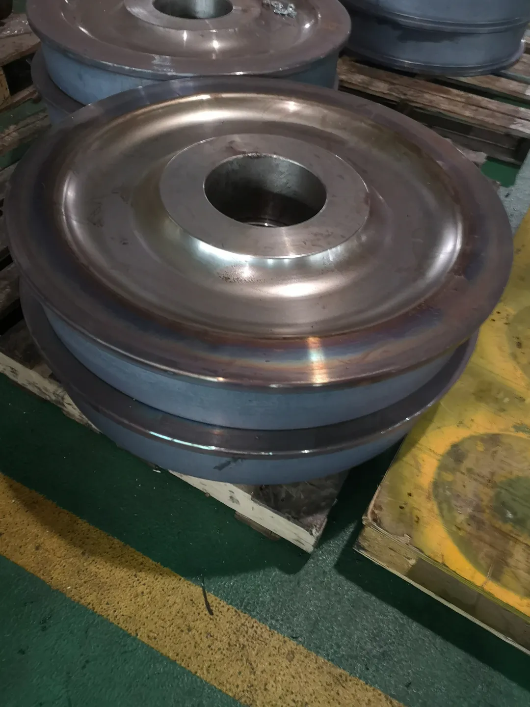 Trolley gearbox wheel